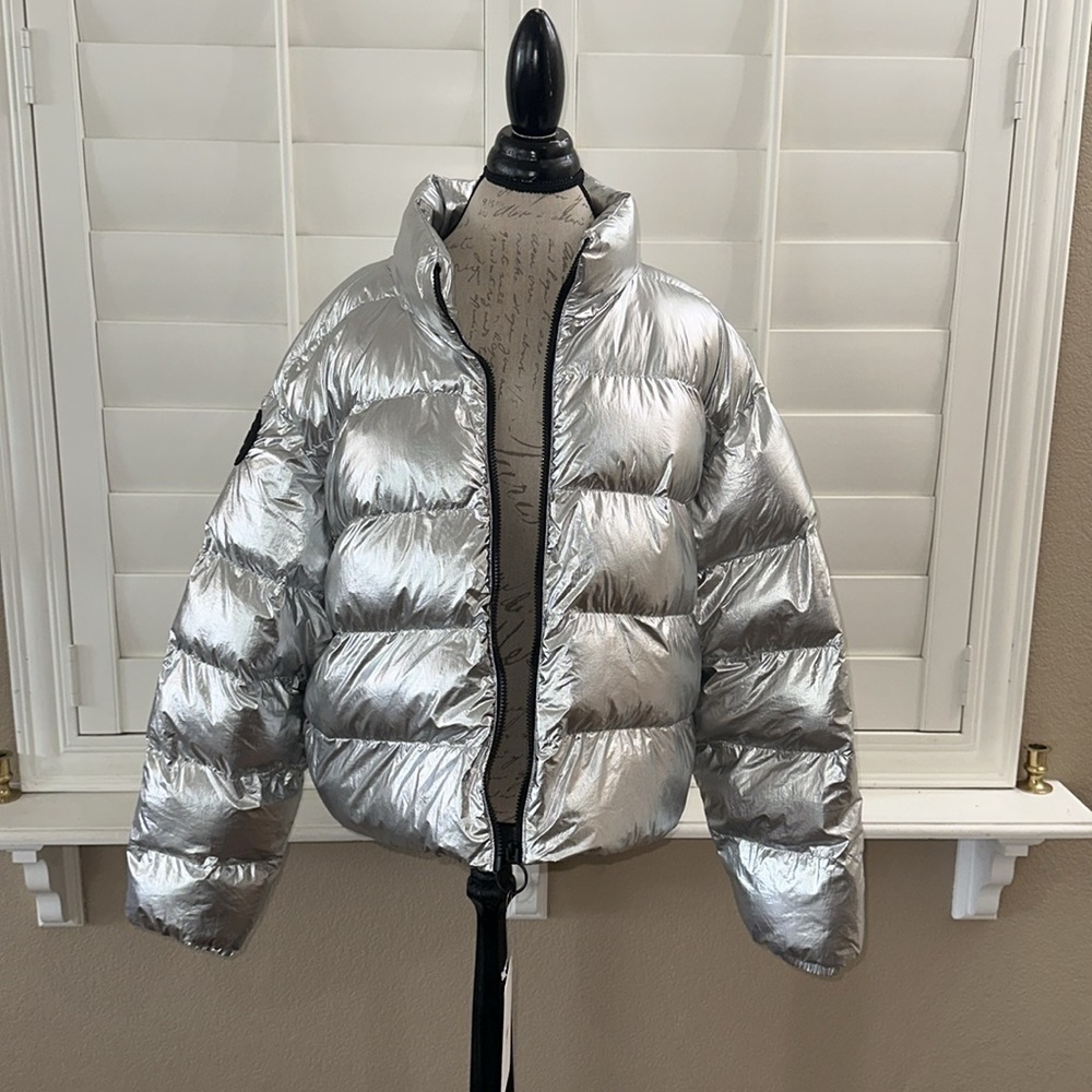 Fabletics Arden Puffer Jacket - Picture 2 of 15